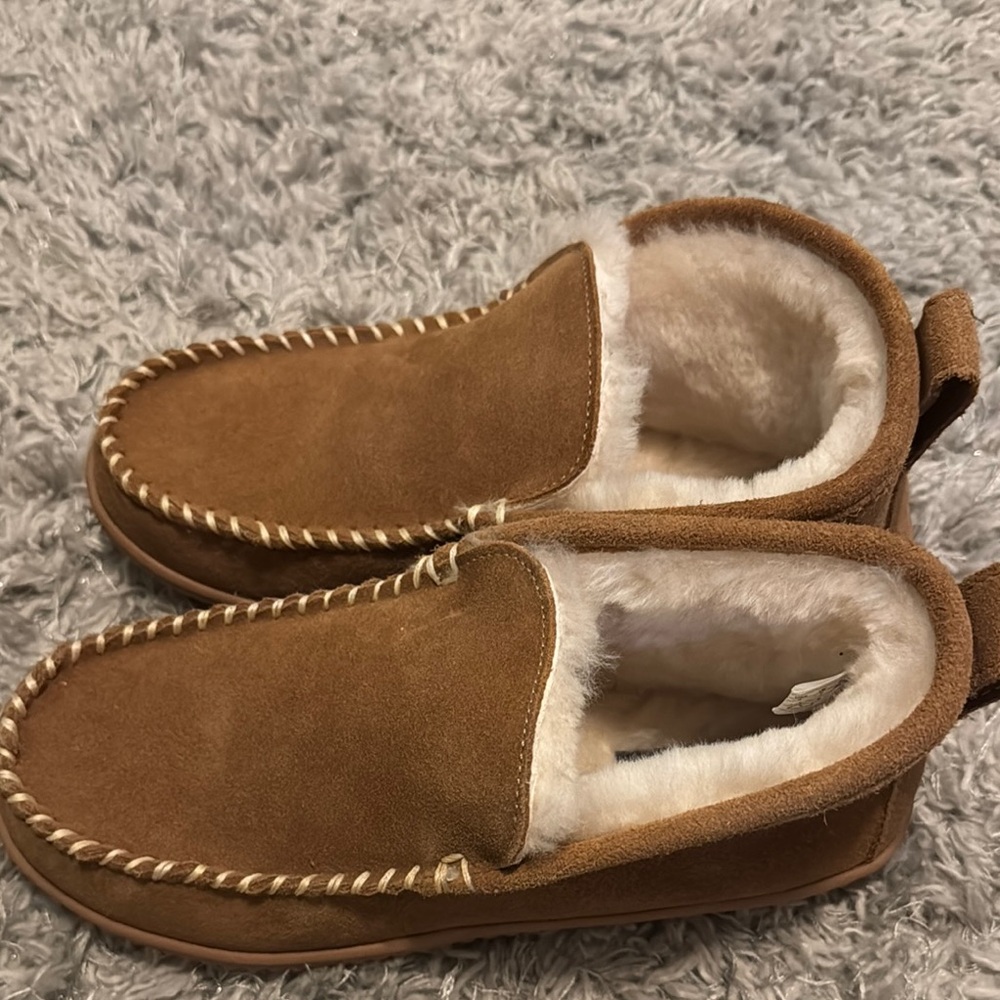Eddie Bauer Tan Women's Slippers